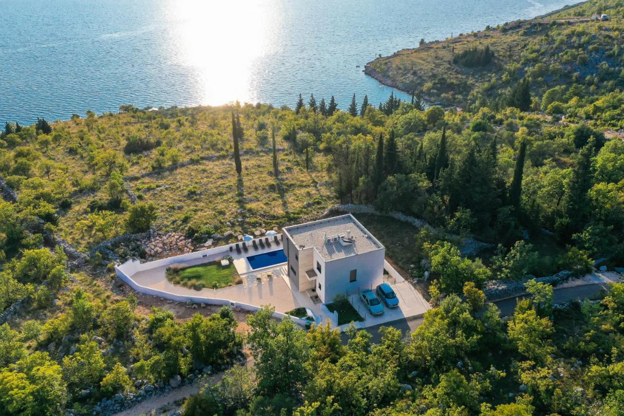 Villa Royal Promons - Heated Pool Starigrad Paklenica Exterior foto